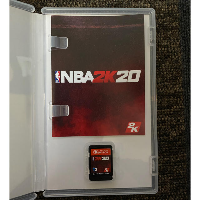 Nintendo Switch(ニンテンドースイッチ)のNBA 2K20 Switch エンタメ/ホビーのゲームソフト/ゲーム機本体(家庭用ゲームソフト)の商品写真