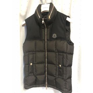 モンクレール(MONCLER)のモンクレール　ダウンベスト(ダウンベスト)