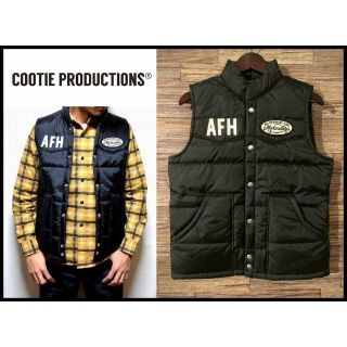 クーティー(COOTIE)の美品 COOTIE クーティー 14AW パデッド トラッカー ベスト 黒 M(ダウンベスト)