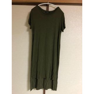 ベルシュカ(Bershka)のスリット入りTシャツワンピース＊(ロングワンピース/マキシワンピース)