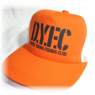 ダイワ(DAIWA)のDYFC帽子★ダイワ Daiwaメッシュキャップ オレンジ フリー56-60cm(その他)