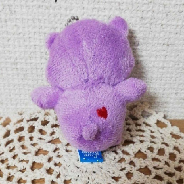 CareBears(ケアベア)のケアベア　紫色　ぬいぐるみミニマスコット エンタメ/ホビーのおもちゃ/ぬいぐるみ(キャラクターグッズ)の商品写真