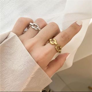 マルタンマルジェラ(Maison Martin Margiela)のリング　ring gold ゴールド(リング(指輪))