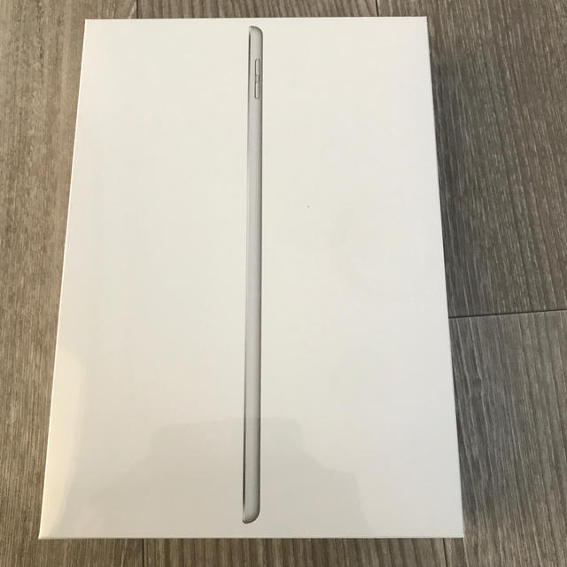 iPad 第7世代 128GB シルバー シムフリー