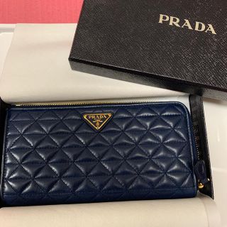 プラダ(PRADA)のPRADA 長財布(財布)