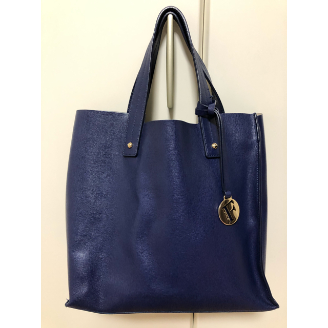 FURLA ムーザ ハンドバッグ - ハンドバッグ