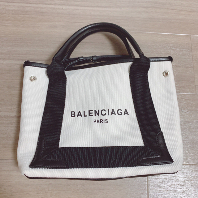 値下げ！バレンシアガ　BALENCIAGA トートバッグ　XSサイズ