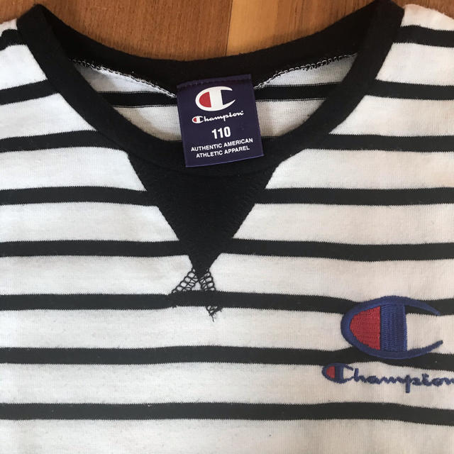 Champion(チャンピオン)のChampion  ボーダーTシャツ  110 キッズ/ベビー/マタニティのキッズ服男の子用(90cm~)(Tシャツ/カットソー)の商品写真