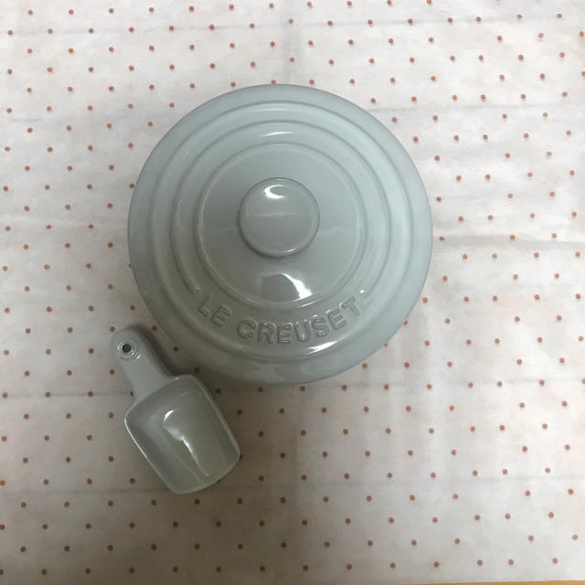 LE CREUSET ペットフードコンテナー