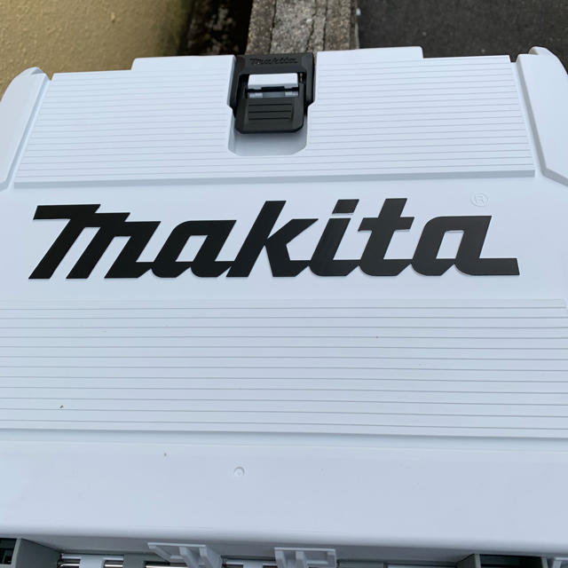 Makita(マキタ)のマキタ インパクトドライバー 18V 3ah TD149DRFXB その他のその他(その他)の商品写真