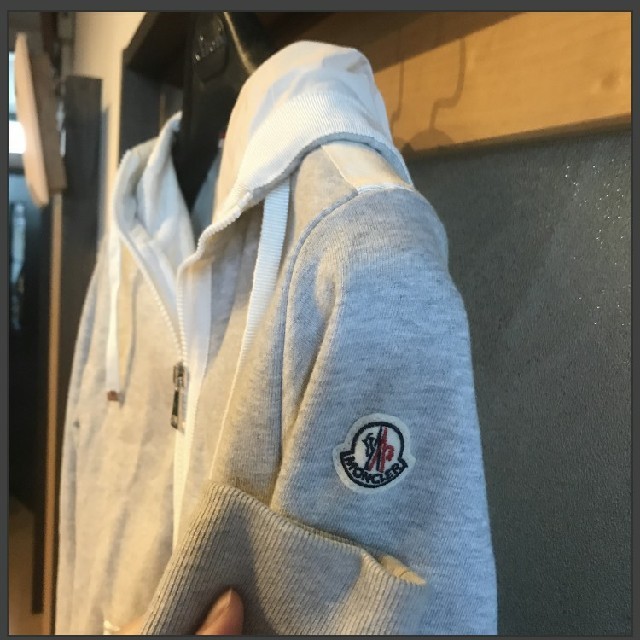 MONCLER(モンクレール)のモンクレールパーカー専用です レディースのトップス(パーカー)の商品写真