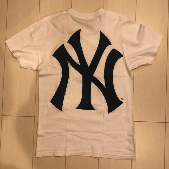 Supreme New York Yankees Box Logo Tee