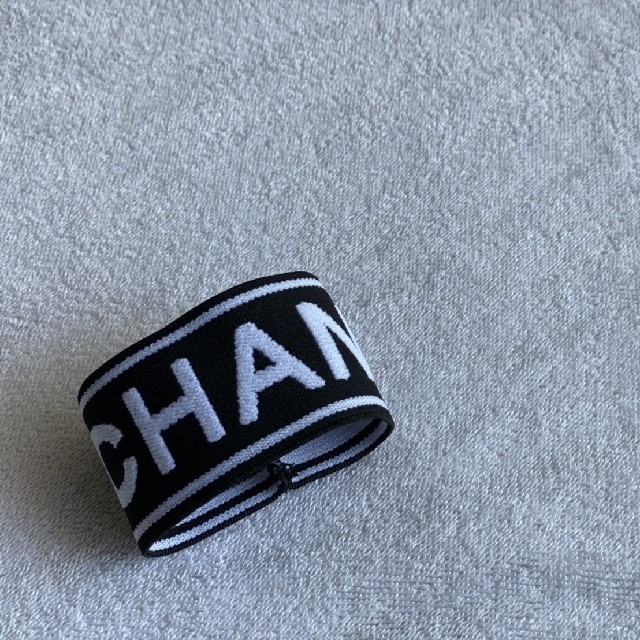 CHANEL - CHANEL ノベルティ ヘアバンド セットの通販 by CHANEL - CHANEL ノベルティ ヘアバンド セットの通販 by