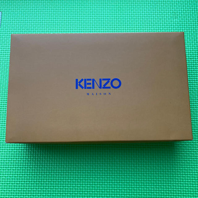 KENZO(ケンゾー)の【新品】KENZO フェイスタオル インテリア/住まい/日用品の日用品/生活雑貨/旅行(タオル/バス用品)の商品写真