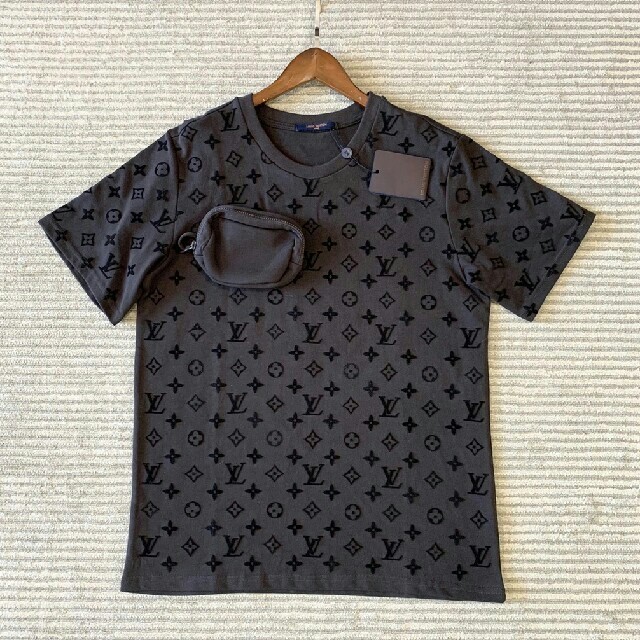 LOUIS VUITTON - LOUIS VUITTON Tシャツ 半袖 Sの通販 by みお 's shop｜ルイヴィトンならラクマ