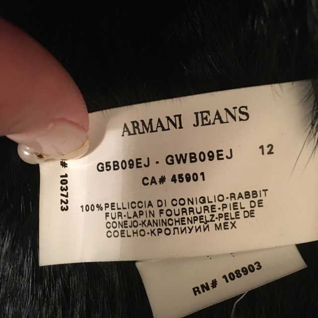 ARMANI JEANS(アルマーニジーンズ)のアルマーニ♡黒ムートン♡かなりお得♡♡ レディースのジャケット/アウター(毛皮/ファーコート)の商品写真