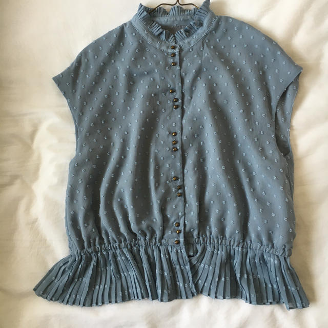 Dot&Stripes CHILDWOMAN(ドットアンドストライプスチャイルドウーマン)の 最終値下げ　Dot＆Stripes CHILD WOMAN ブラウス レディースのトップス(シャツ/ブラウス(半袖/袖なし))の商品写真