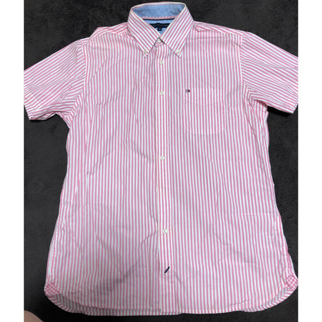 TOMMY HILFIGER(トミーヒルフィガー)のTOMMY HILFIGER ピンク　半袖シャツ メンズのトップス(シャツ)の商品写真