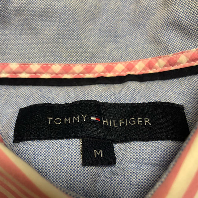 TOMMY HILFIGER(トミーヒルフィガー)のTOMMY HILFIGER ピンク　半袖シャツ メンズのトップス(シャツ)の商品写真