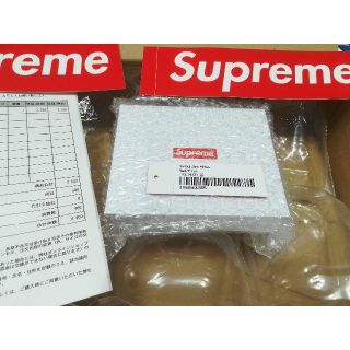 シュプリーム(Supreme)のsupreme Debossed Glass Ashtray Red 灰皿(灰皿)