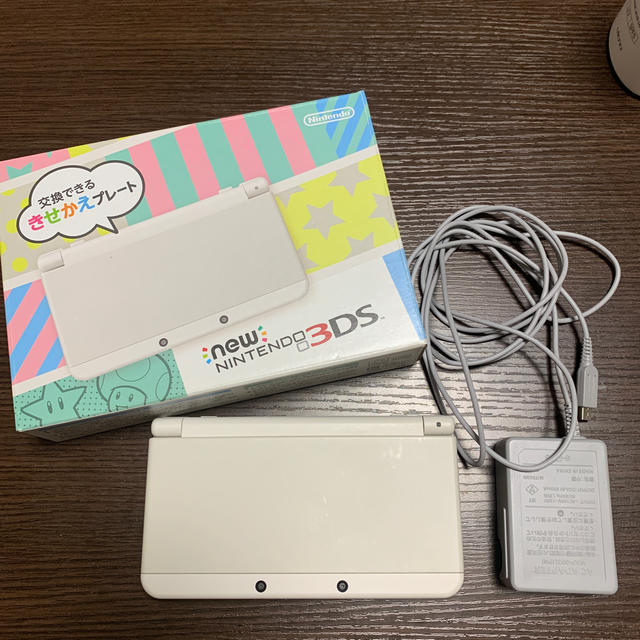 任天堂Nintendo 3DS NEW ニンテンドー 本体 ホワイト