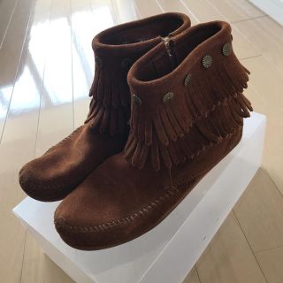 ミネトンカ(Minnetonka)のフリンジ　ショートブーツ(ブーツ)