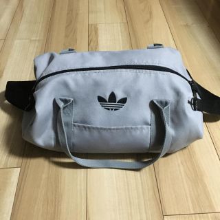 アディダス(adidas)のアディダス　adidas   ドラムバッグ(ドラムバッグ)