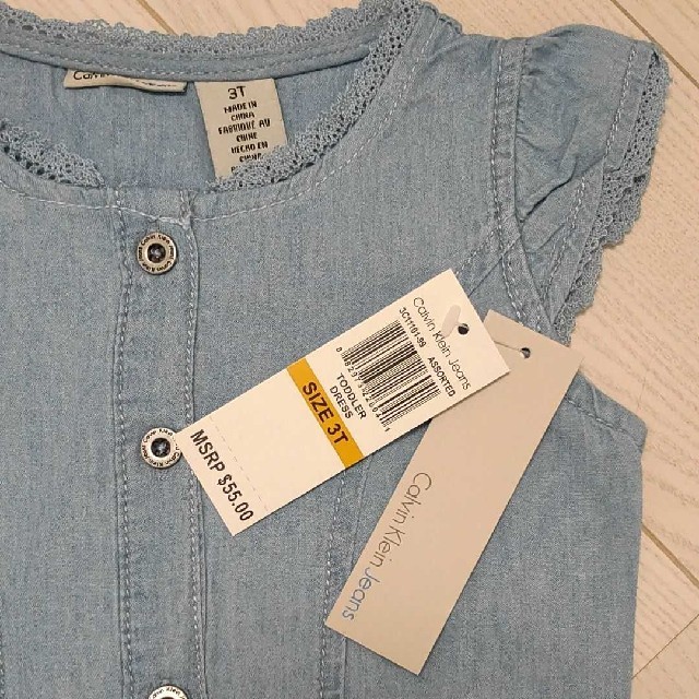 Calvin Klein(カルバンクライン)のCalvin Klein Jeans デニムワンピース 3歳児サイズ キッズ/ベビー/マタニティのキッズ服女の子用(90cm~)(ワンピース)の商品写真