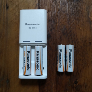 パナソニック(Panasonic)の充電式電池  エボルタ 充電器(バッテリー/充電器)