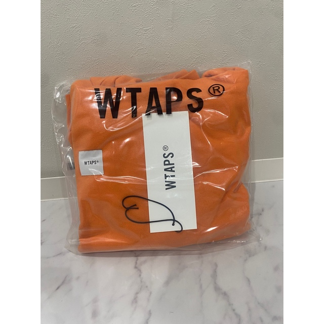 W)taps(ダブルタップス)のWTAPS パーカー　オレンジ　x02 二回着用　M メンズのトップス(パーカー)の商品写真
