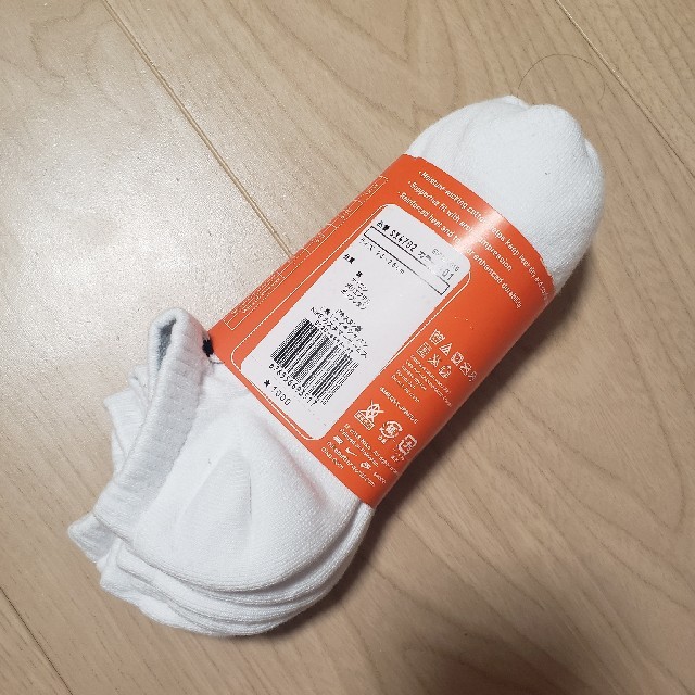 NIKE(ナイキ)のタグつき！NIKE　靴下　3足セット キッズ/ベビー/マタニティのこども用ファッション小物(靴下/タイツ)の商品写真