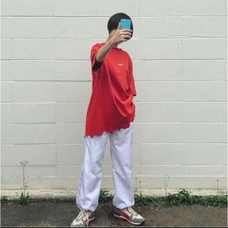 メゾンキツネ(MAISON KITSUNE')のADER ERROR アーダーエラー　cinder tシャツ　赤　レッド(Tシャツ(半袖/袖なし))