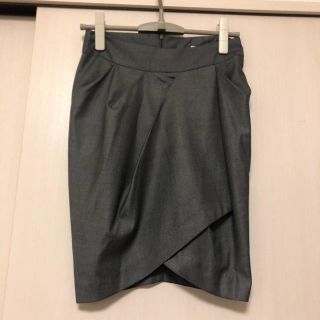 ザラ(ZARA)のラップスカート(ひざ丈スカート)