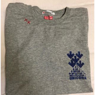 ユニクロ(UNIQLO)のユニコーン Tシャツ UTコラボ Mサイズ　【お値下げ!】(ミュージシャン)