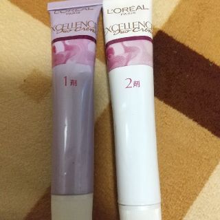 ロレアルパリ(L'Oreal Paris)のロレアルパリ エクセランスクリーム ６G 白髪染め(白髪染め)