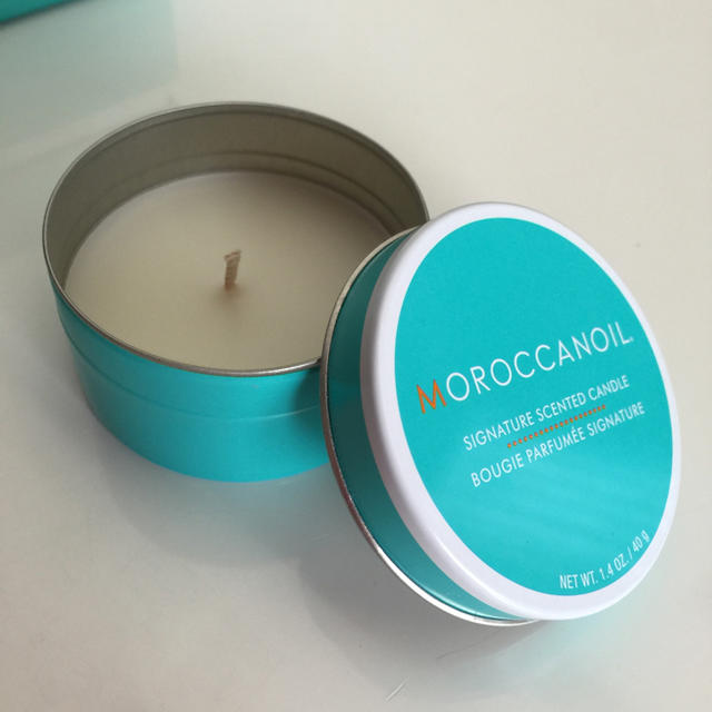 Moroccan oil(モロッカンオイル)の《モロッカンオイル》アロマキャンドル コスメ/美容のリラクゼーション(キャンドル)の商品写真