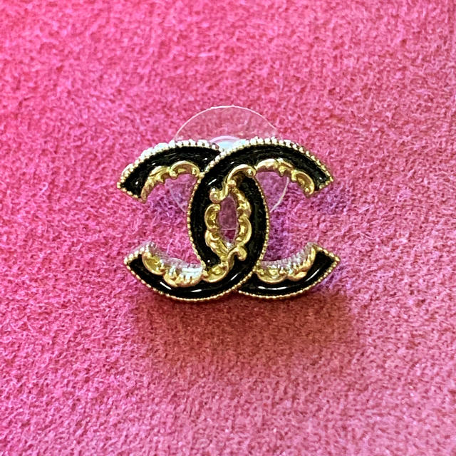 シャネル*新品未使用*片耳ピアス - ピアス