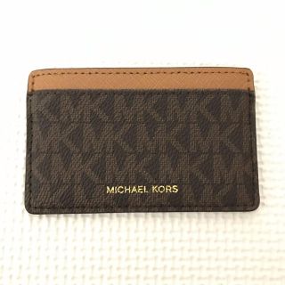 マイケルコース(Michael Kors)の【新品・未使用】MICHAEL KORS マイケルコース パスケース(名刺入れ/定期入れ)