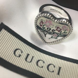 グッチ(Gucci)のGUCCI シルバーハートリング　フラワー(リング(指輪))