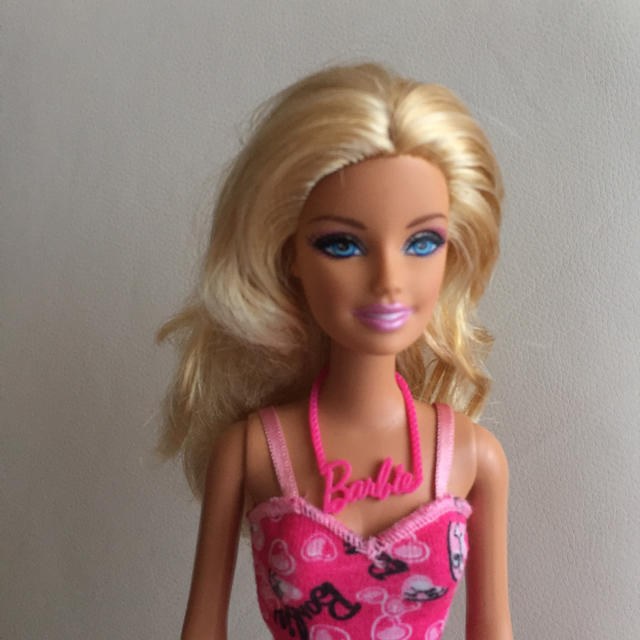 Barbie(バービー)の送料込み☆バービー人形☆Barbie キッズ/ベビー/マタニティのおもちゃ(ぬいぐるみ/人形)の商品写真