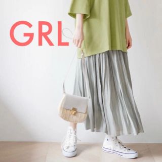 グレイル(GRL)のGRL シャイニー消しプリーツスカート(ロングスカート)