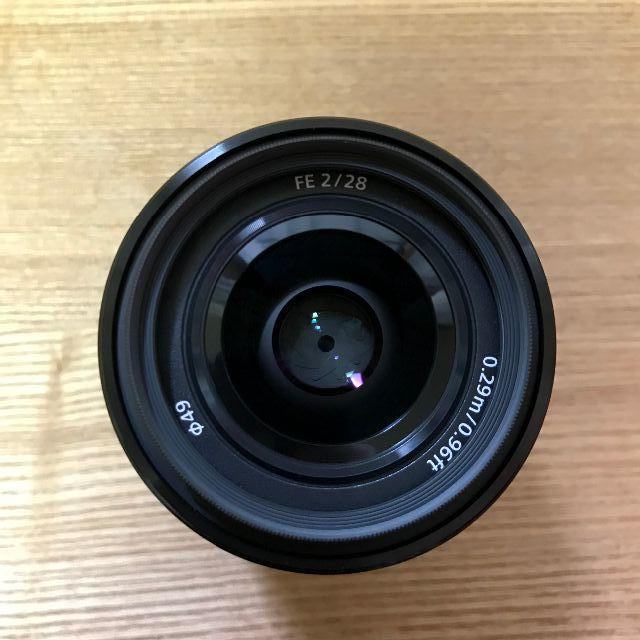 SONY(ソニー)のSONY FE 28mm F2 SEL28F20 スマホ/家電/カメラのカメラ(レンズ(単焦点))の商品写真