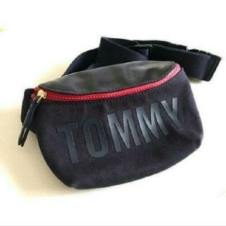 トミー(TOMMY)のピンク×ネイビーTOMMYロゴ入りウエストバッグ美品トミー2019ボディバッグ✨(ボディバッグ/ウエストポーチ)