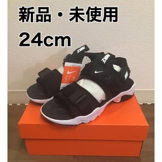 ナイキ(NIKE)の【新品・未使用】24cm  NIKE  キャニオン　サンダル(サンダル)