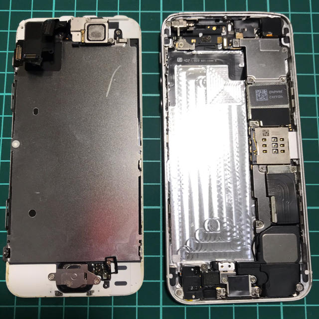 Apple(アップル)のiPhone5s (ジャンク) スマホ/家電/カメラのスマートフォン/携帯電話(スマートフォン本体)の商品写真