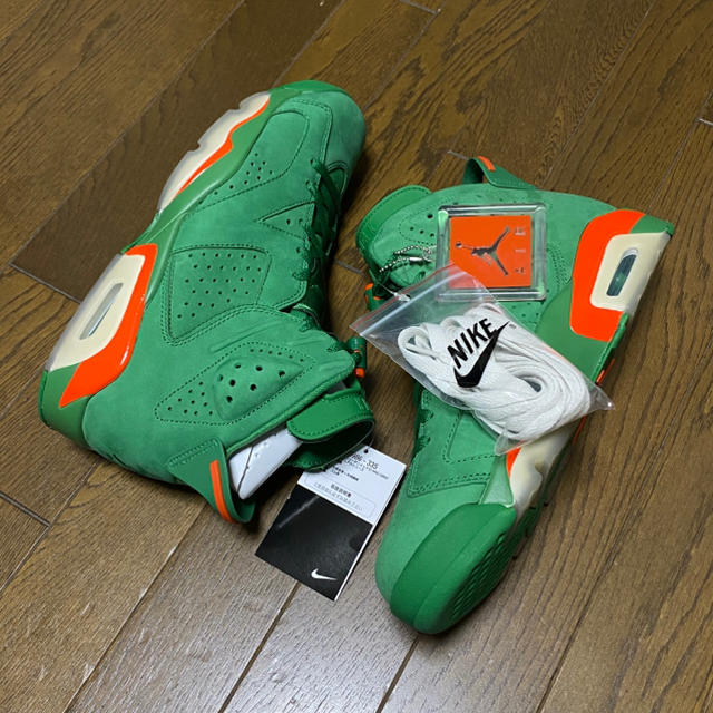 NIKE(ナイキ)の【1love1heart様専用】AIR JORDAN 6 like mike メンズの靴/シューズ(スニーカー)の商品写真