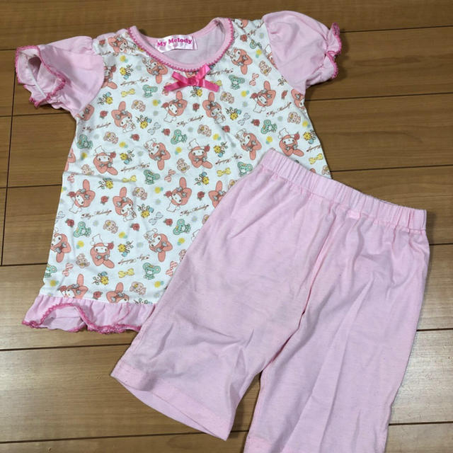 マイメロディ(マイメロディ)のマイメロディ　パジャマ　100 キッズ/ベビー/マタニティのキッズ服女の子用(90cm~)(パジャマ)の商品写真