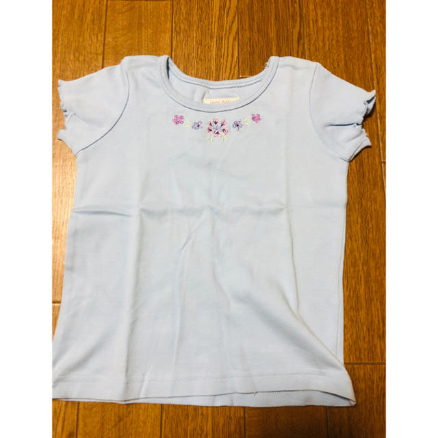 LAURA ASHLEY(ローラアシュレイ)の【新品】ローラアシュレイ　水色Tシャツ　104cm キッズ/ベビー/マタニティのキッズ服男の子用(90cm~)(Tシャツ/カットソー)の商品写真