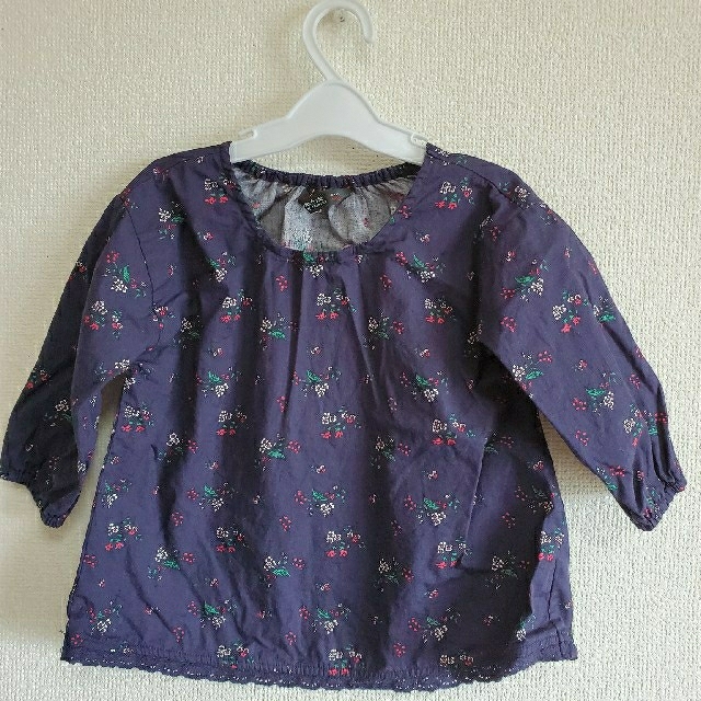 マッキー様専用　女の子　トップス　スモック キッズ/ベビー/マタニティのキッズ服女の子用(90cm~)(Tシャツ/カットソー)の商品写真