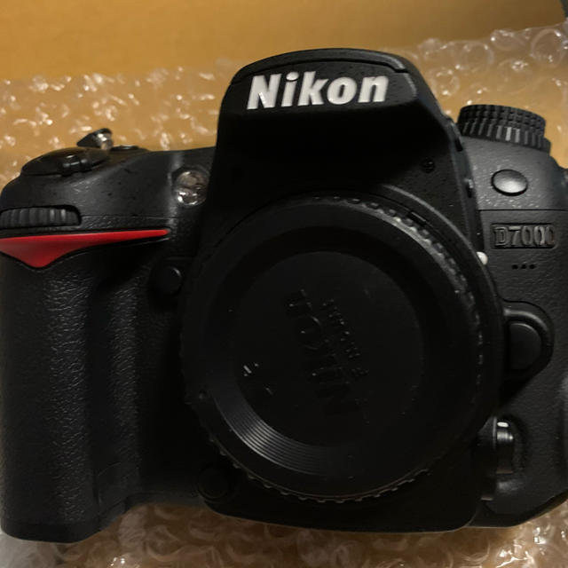 【人気ショップが最安値挑戦！】 最終価格　Nikon D7000 18-105 VR レンズキット試し撮りのみ ミラーレス一眼
